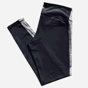 Champion Premium Duo Dry Fitted Leggings with Side Stripe | Black/Gray | L